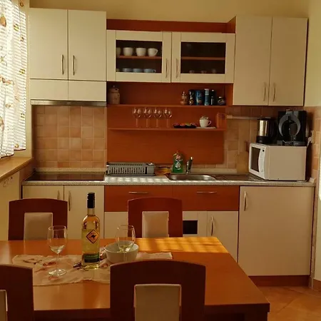 Tatran Tanicka Apartment